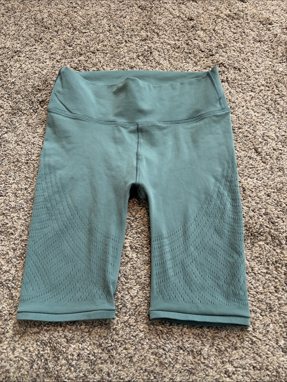 Lululemon Reveal Short Digital Rain Tidewater Teal size 8